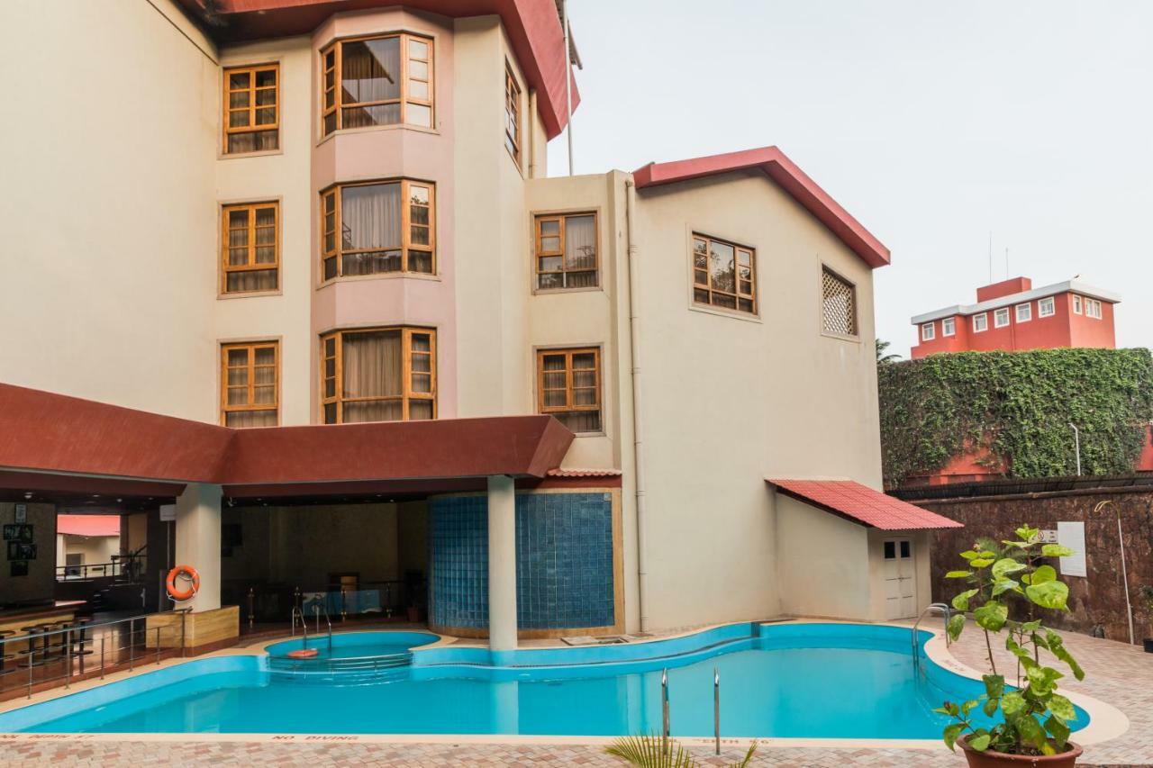 Chances Resort And Casino An Indy Resort Panaji Exterior photo